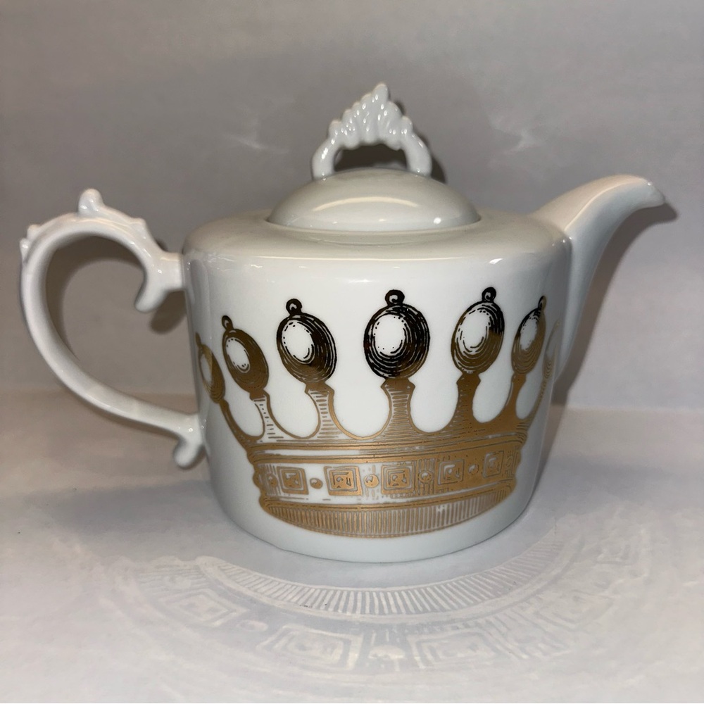 Rosanna Kings Road Redux Crown Teapot Mardi Gras Tea Time discontinued pattern